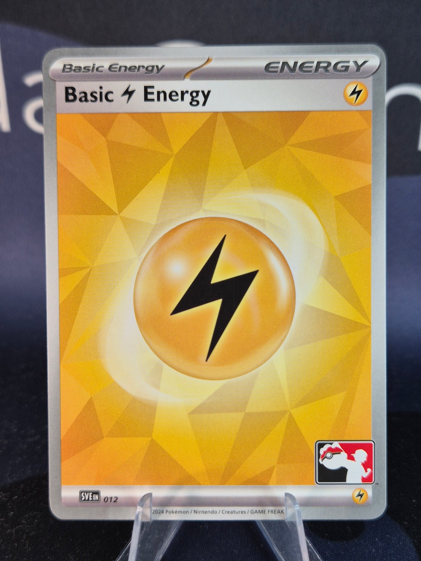 Basic Lightning Energy Play Stamp Series 6