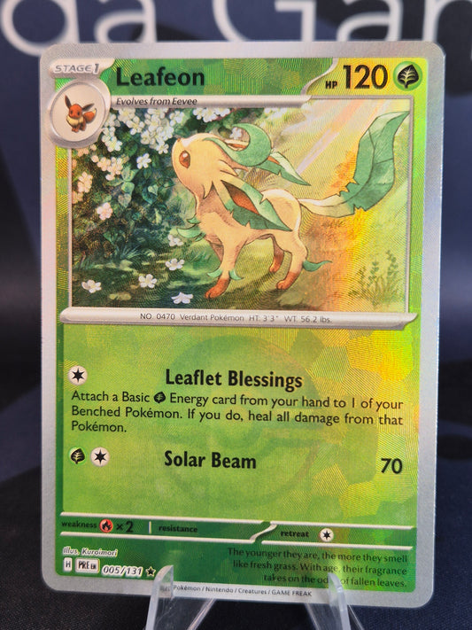 Leafeon 005/131 Prismatic Evolutions Pokeball Reverse Holo