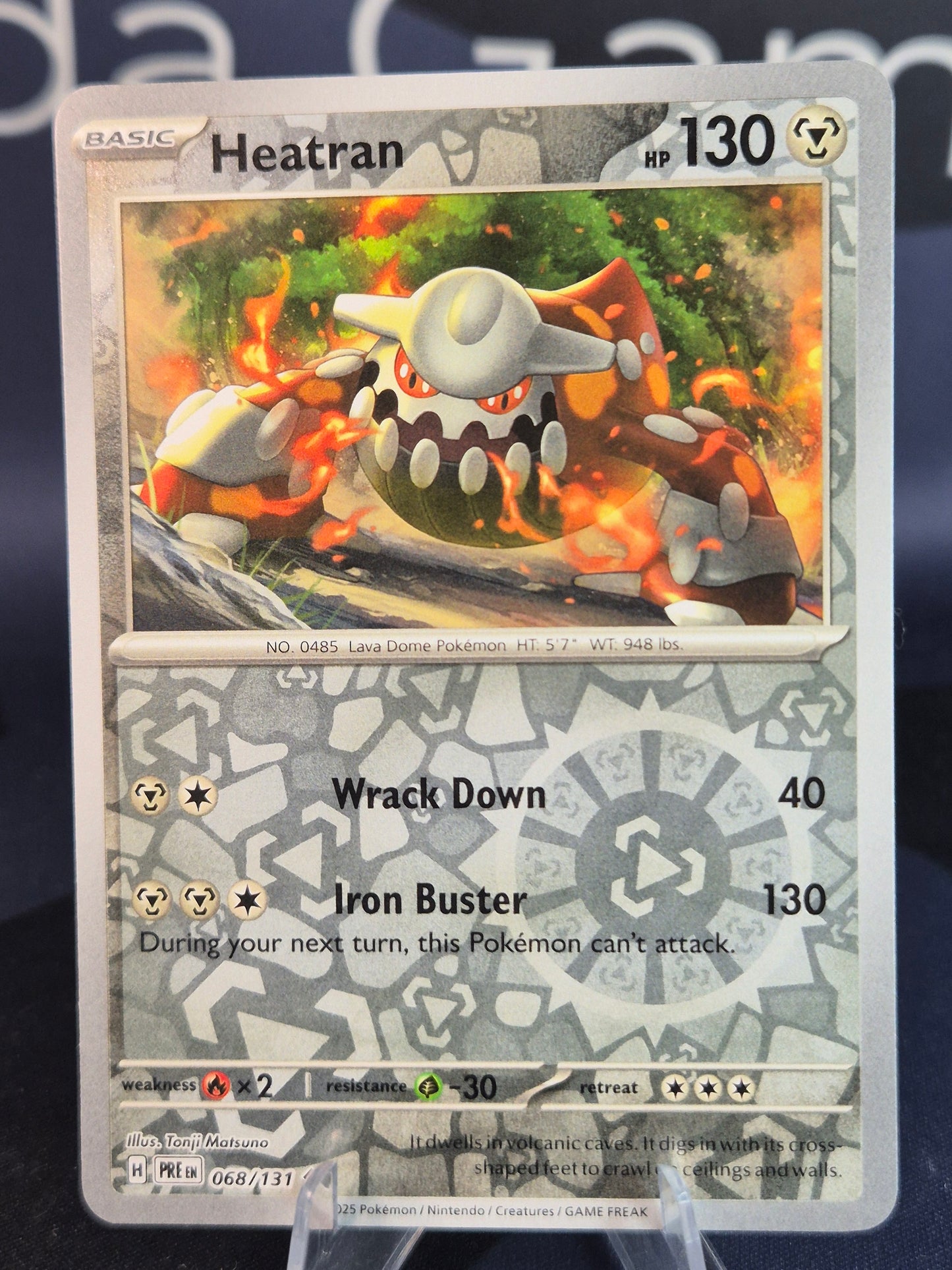 Heatran 068/131 Prismatic Evolutions RH