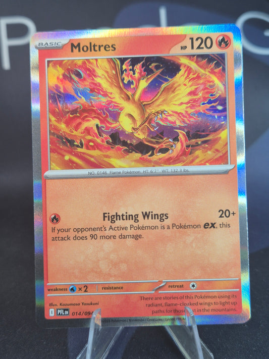 Moltres 014/094 Phantasmal Flames Holo