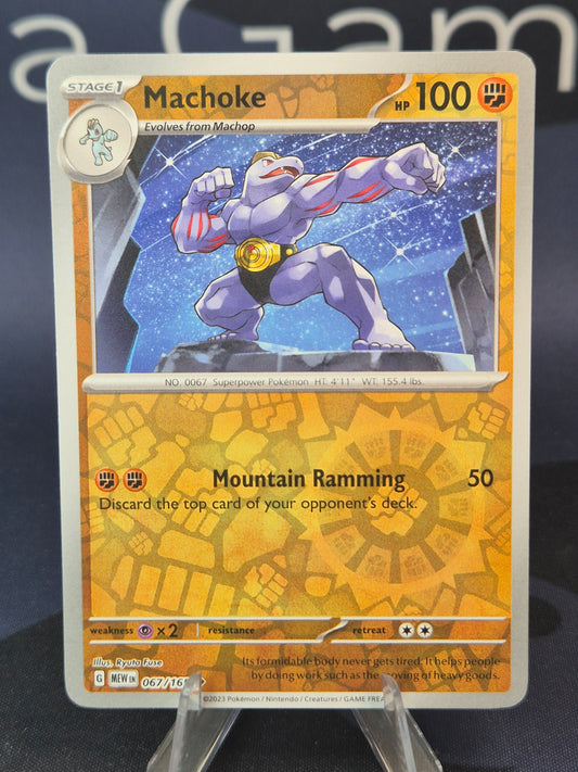 Machoke 067/165 151 Reverse Holo