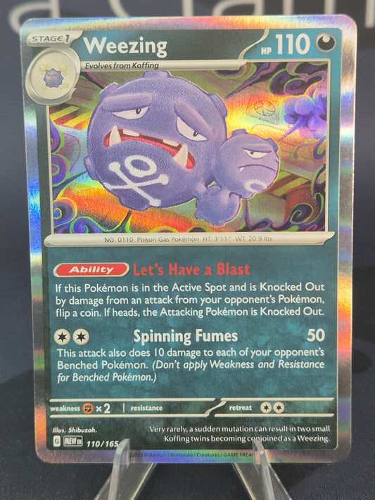 Weezing 110/165 151 Holo Rare