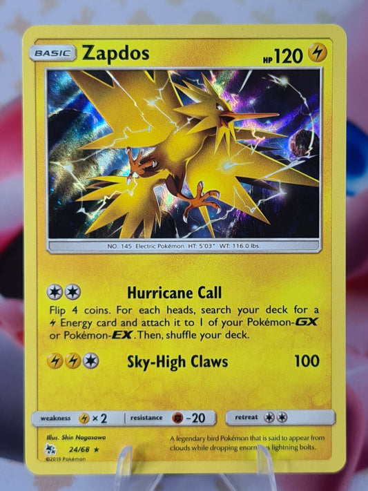 Zapdos 24/68 Hidden Fates Holo