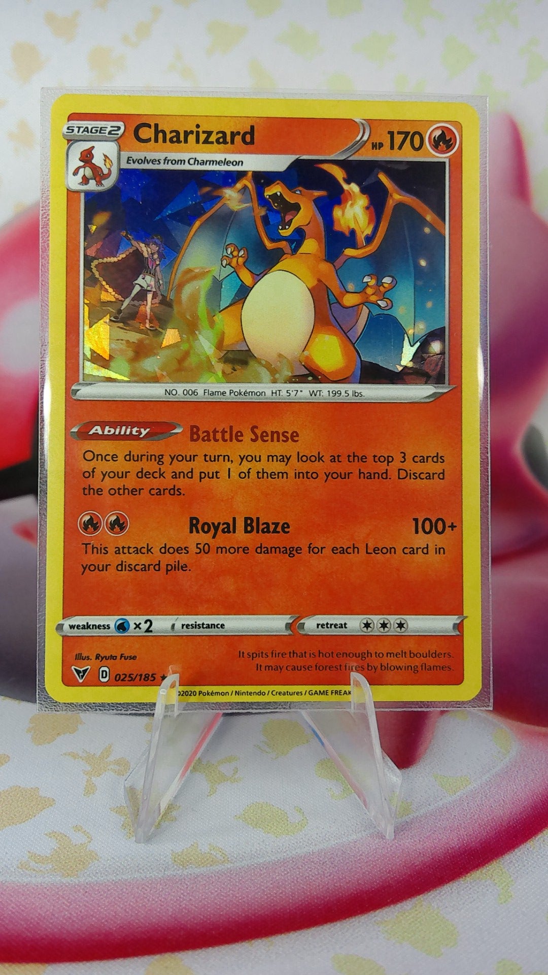 Charizard 025/185 Vivid Voltage Holo